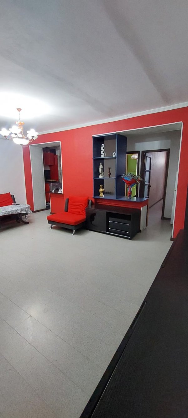 Ереван, ул. Аветиса Агароняна 22 кв. 23