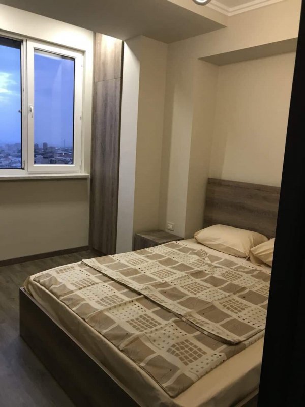 Ереван, пр. Баграмяна 70