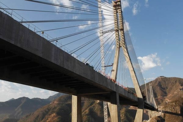 В Мексике Открыли Самый Высокий Вантовый Мост в Мире