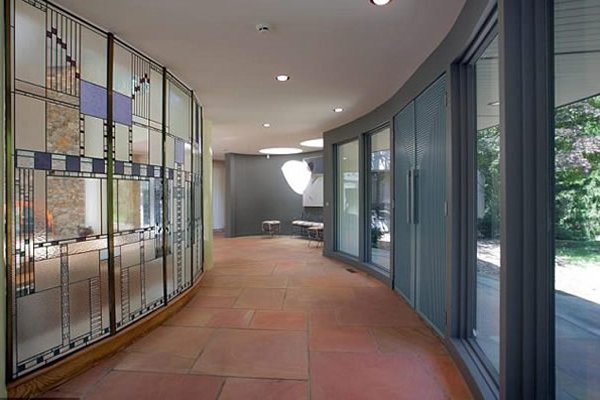 Особняк Уитни Хьюстон Выставлен на Продажу