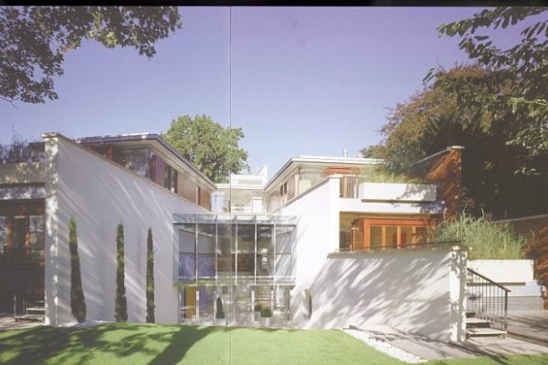 Thierry Henry To Build A House With Four-Storey Aquarium