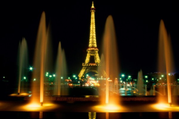 Էյֆելյան Աշտարակը Ճանաչվել է Եվրոպայի Ամենաթանկ Հուշարձանը