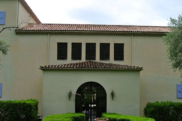 Ֆրանսիայի Հարավում Վաճառքի Է Հանվել Կոկո Շանելի Առանձնատունը