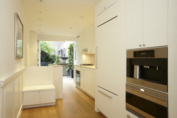 Նյու Յորքում Վաճառվել Է Քաղաքի Ամենանեղ Տունը