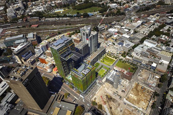 Աշխարհի Ամենաբարձր Ուղղահայաց Այգին Ապրում Եվ Շնչում Է Սիդնեյում