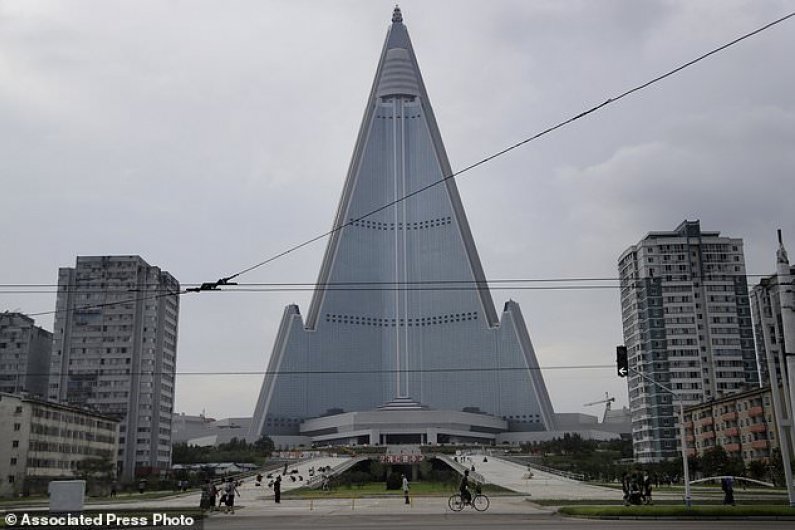 Worlds Tallest Unoccupied Building Renovates
