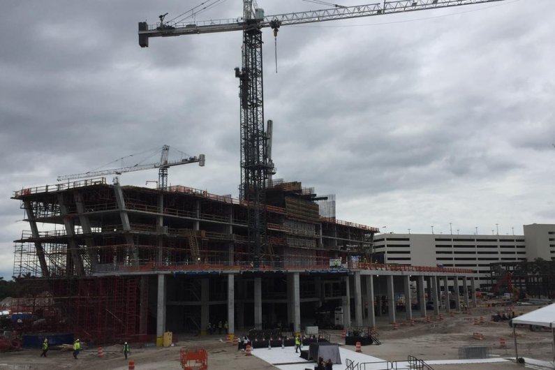 Seminole Hard Rock Hotel & Casino in Florida, Guitar-Shaped Hotel 