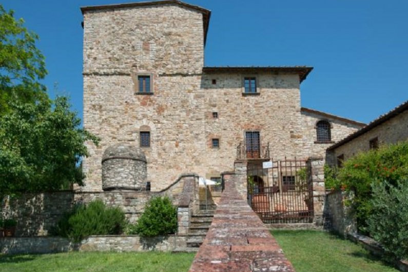 Michelangelo’s Former Tuscan Villa Is On Market For US$ 9.3 Million