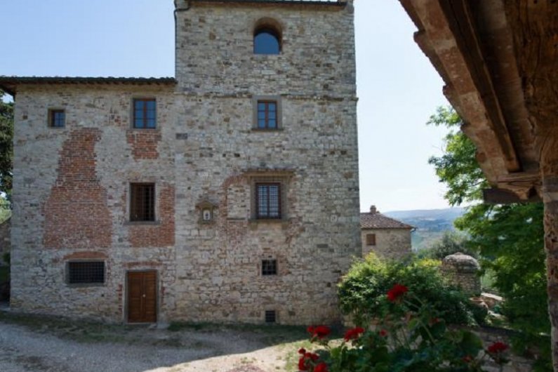 Michelangelo’s Former Tuscan Villa Is On Market For US$ 9.3 Million