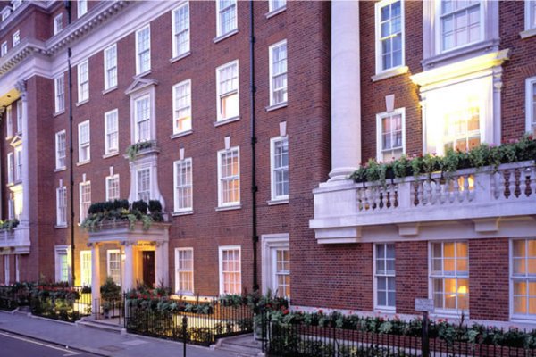 Կենտրոնական Լոնդոնը Հետզհետե Դառնում է Առավել Միջազգային