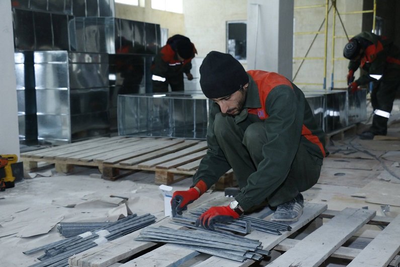 Առինջ Մոլլ, ներքին ինժեներական համակարգերի կառուցում