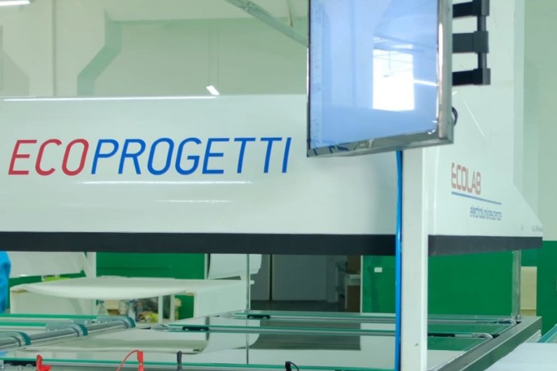 Արևային վահանակների արտադրություն