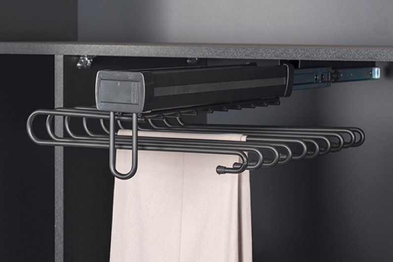 вешелка для брюк,