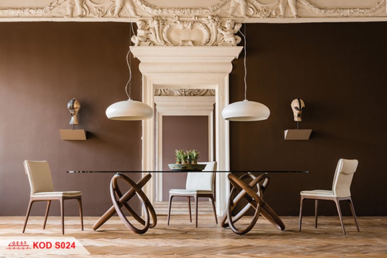 Ճաշասեղաններ