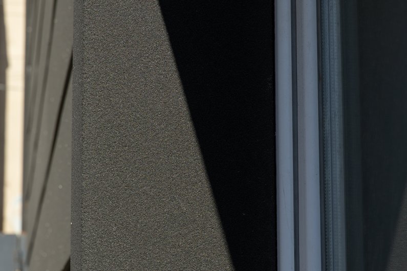 Facade thermal insulation
