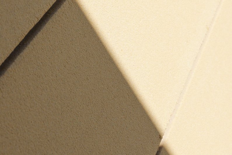 Corner facade elements