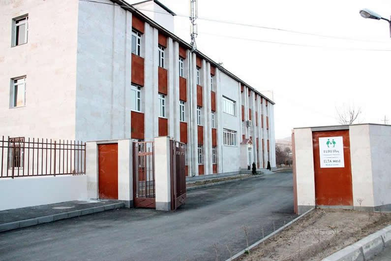 Բժշկական հաստատությունների կառուցում