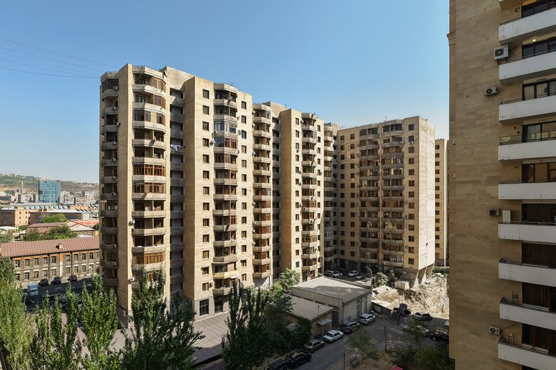 Բնակելի Շենքերի Կառուցում