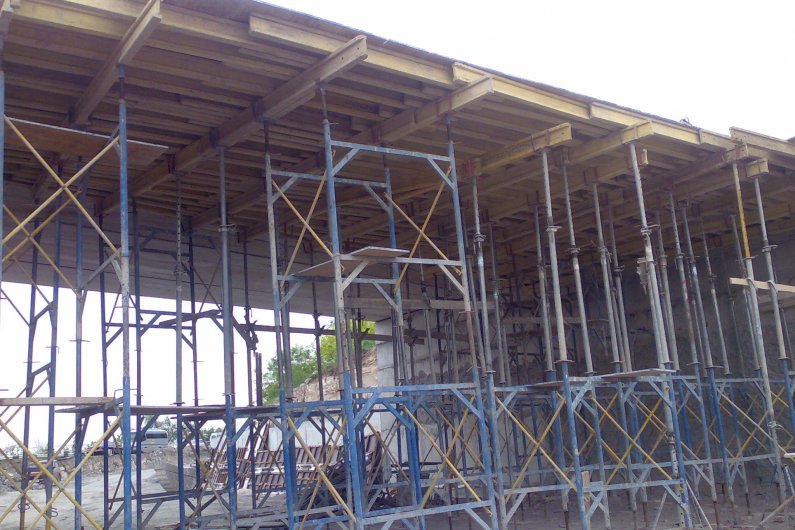 Монолитик Юнит