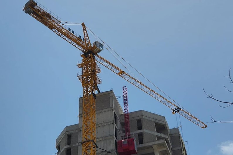 Продажа строительных кранов